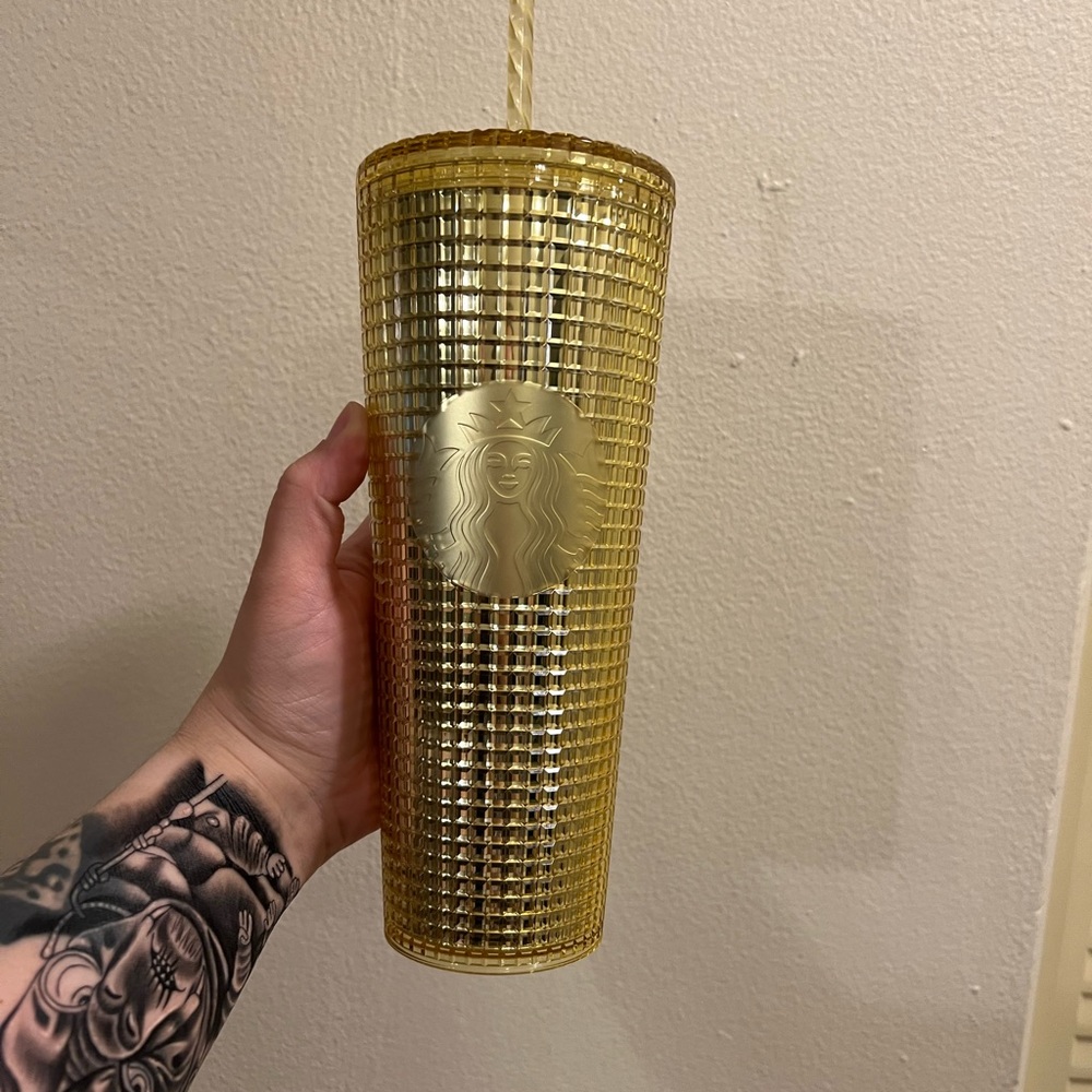 BNWT Starbucks Mexico gold grid